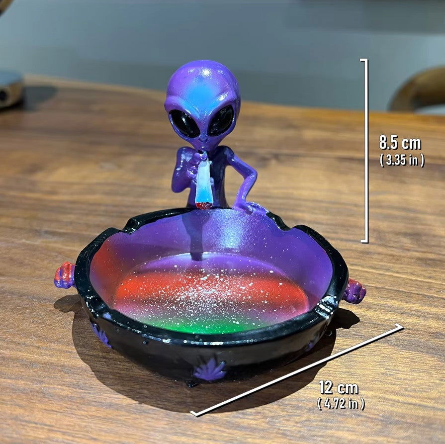 Alien Ashtray Smoke - Ashtray Club